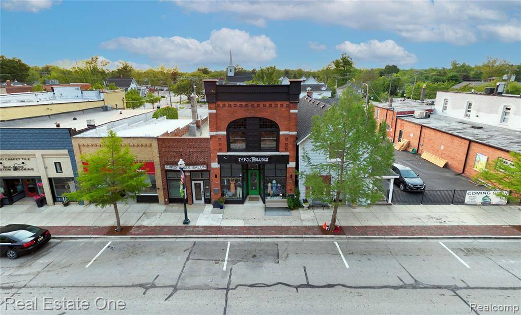 Lake Orion Vlg, MI 48362,27 S Broadway Street