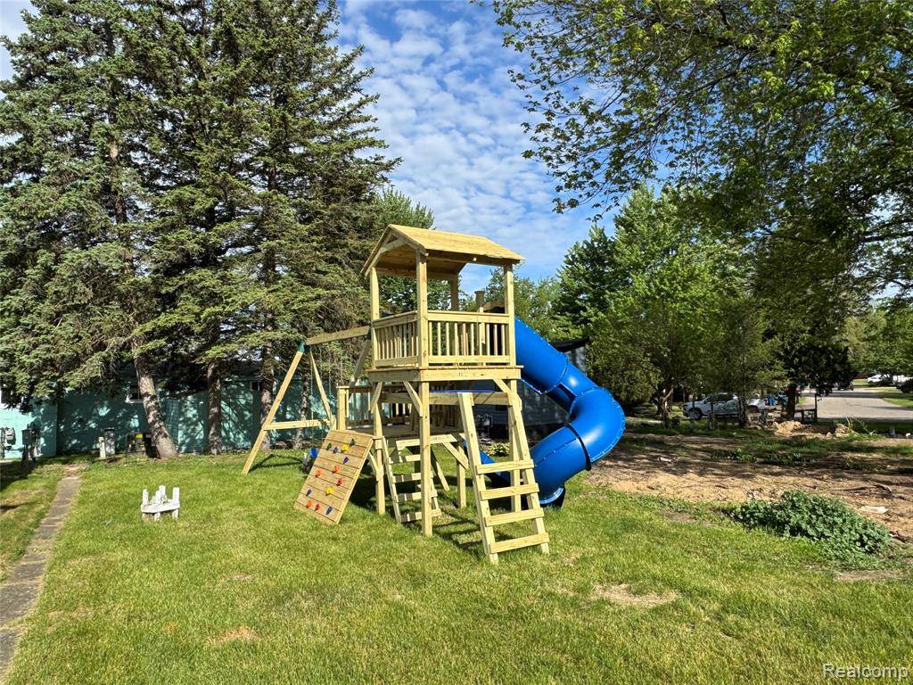 Fenton Twp, MI 48430,14214 Eastview Dr, Lot 27