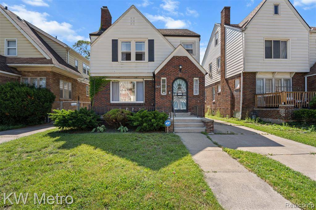 Detroit, MI 48221,16831 Lawton Street