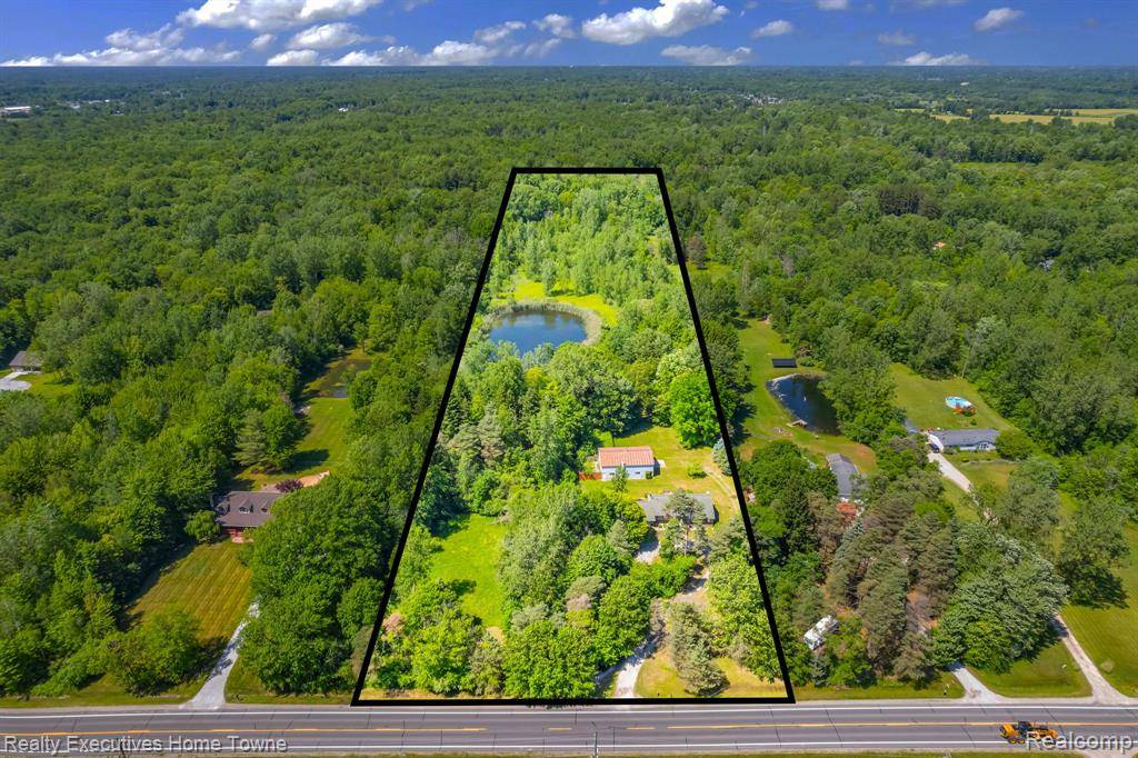 Kimball Twp, MI 48074,5094 Smiths Creek Road