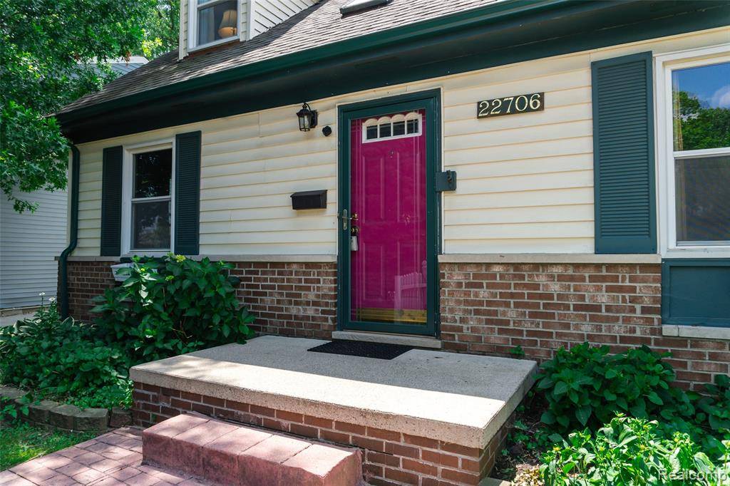 St. Clair Shores, MI 48080,22706 Clairwood Street