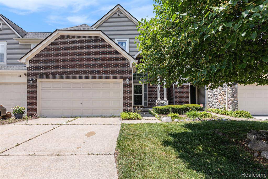 Canton Twp, MI 48188,2046 Preserve Circle W