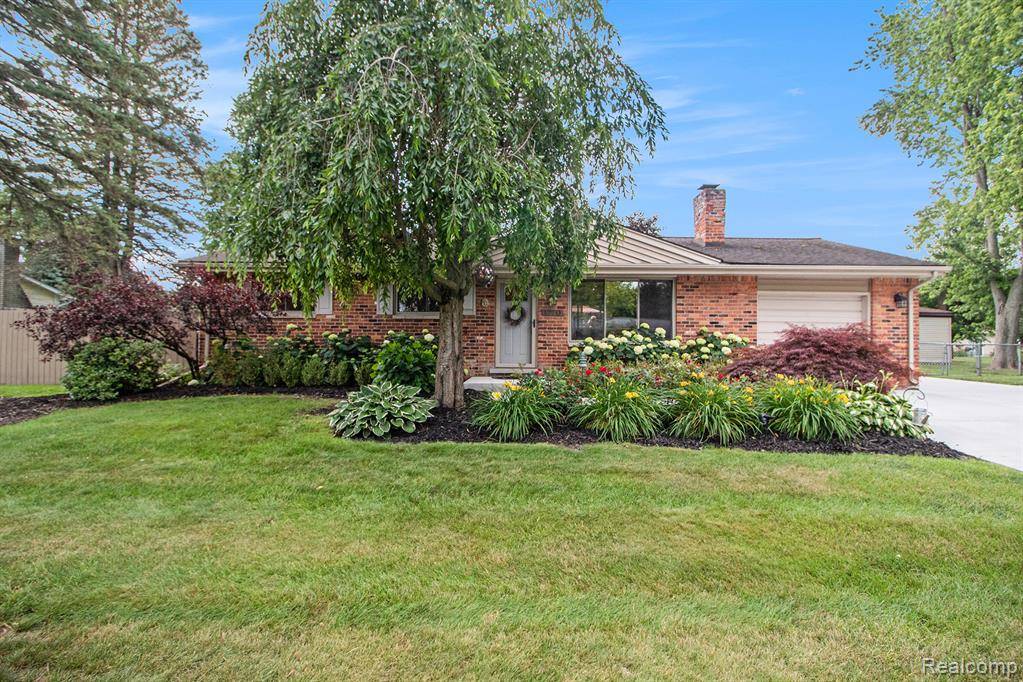 Commerce Twp, MI 48390,1770 Alton Circle