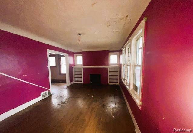 Detroit, MI 48238,13124 Kentucky Street
