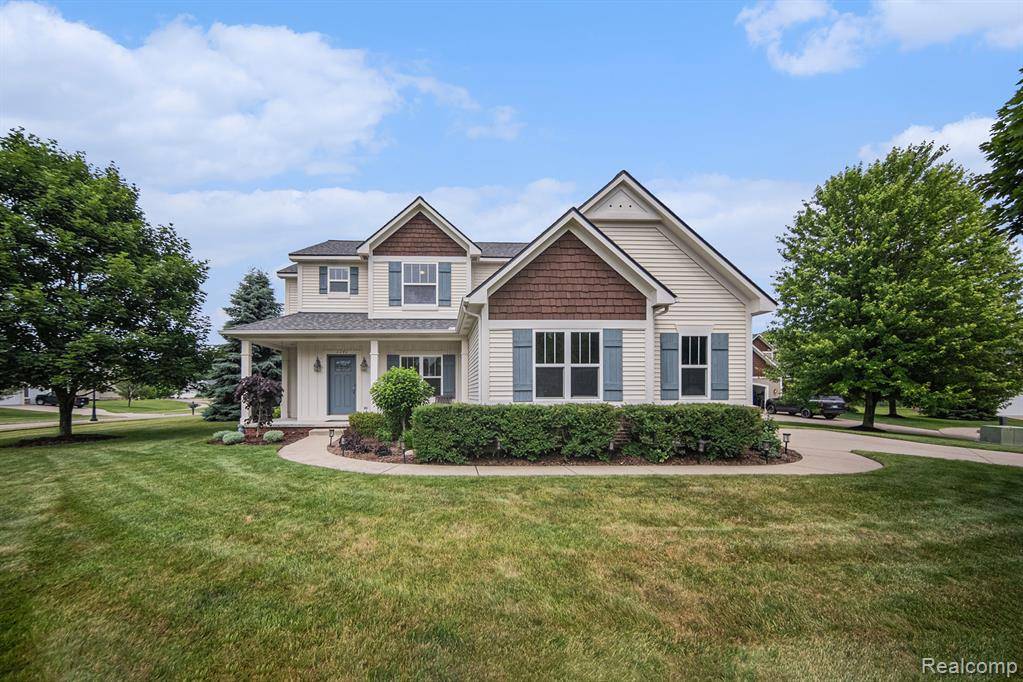 Milford Vlg, MI 48381,1171 Riverside Street