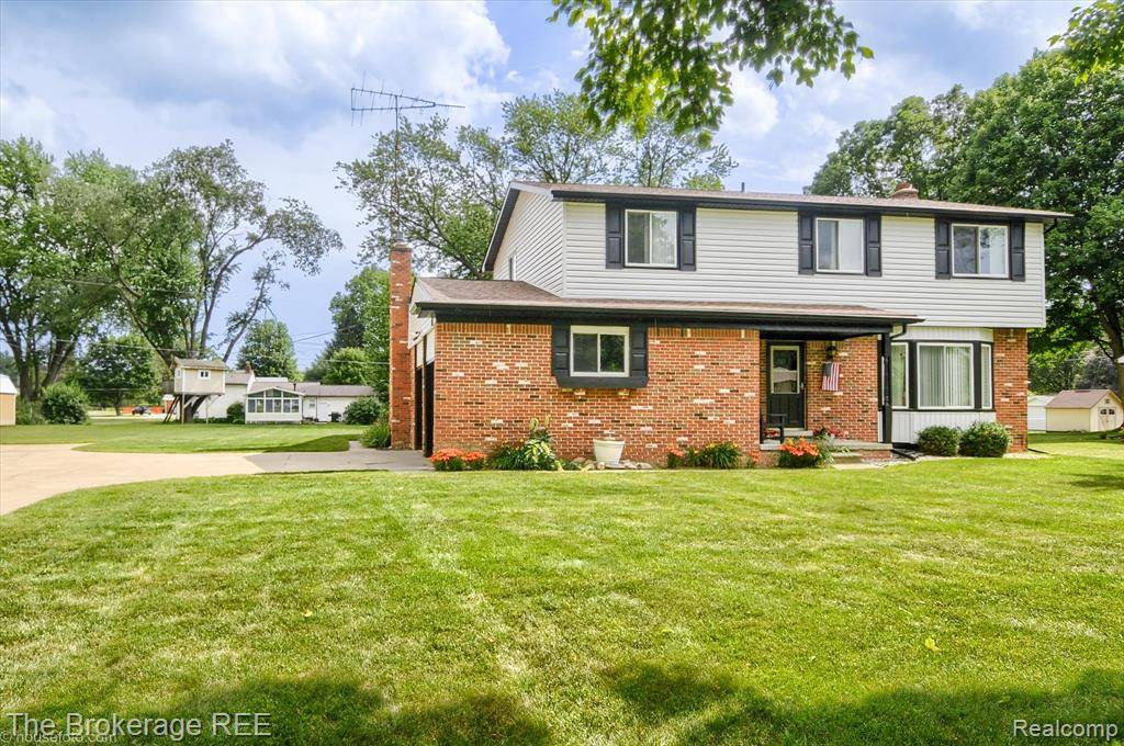 Burton, MI 48509,6228 Greenview Drive