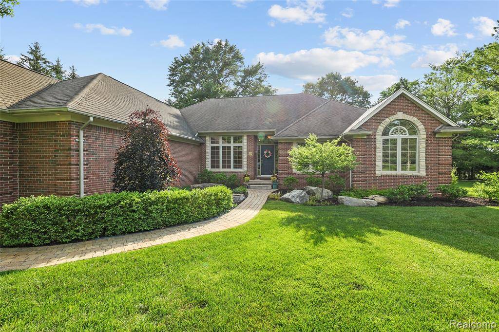 Addison Twp, MI 48367,225 Redwood Lane