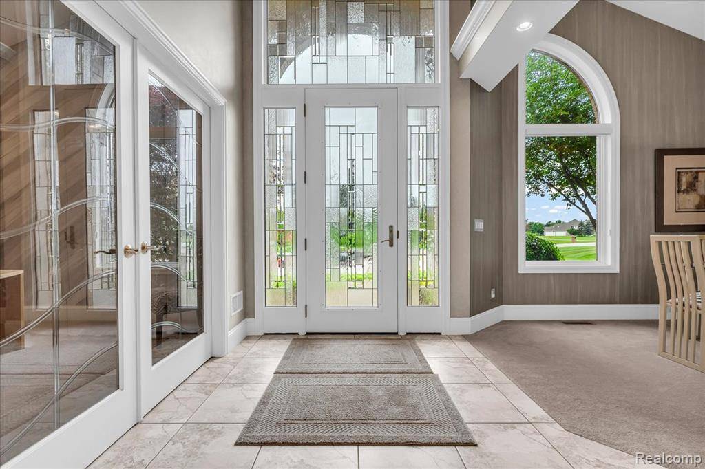 Grand Blanc, MI 48439,550 Kings Fairway Court