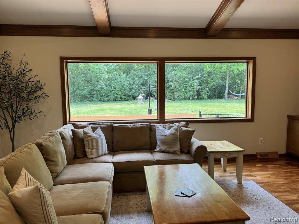 Grand Rapids, MI 49546,472 Ashton Court SE