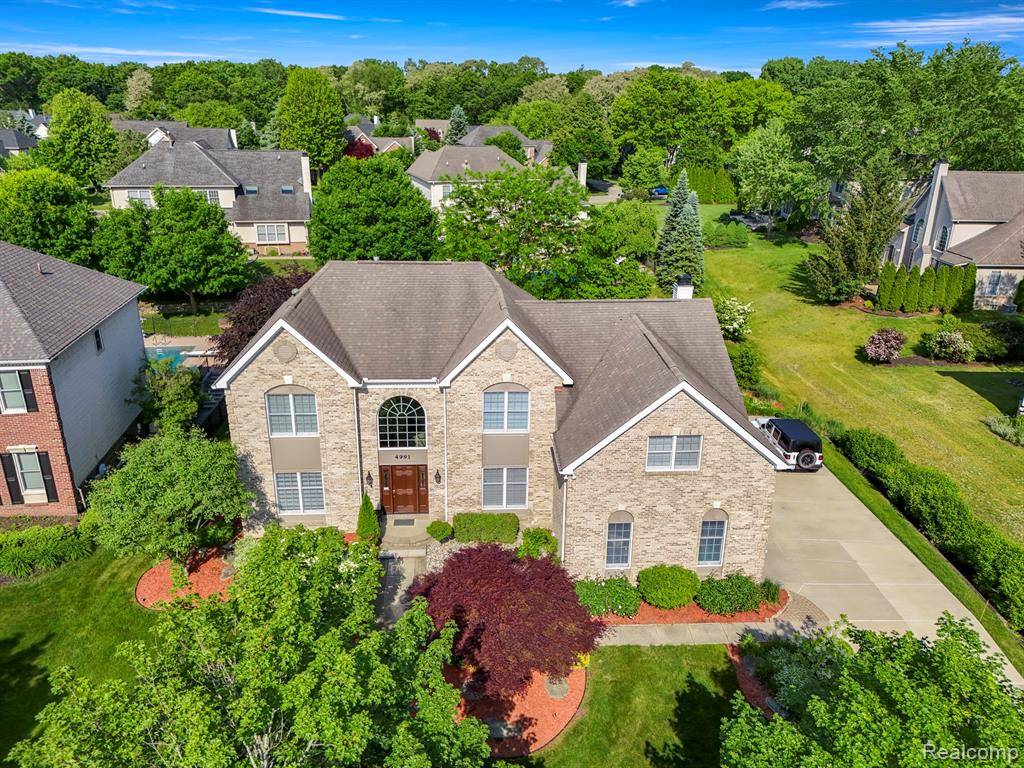 Commerce Twp, MI 48382,4991 Knollcrest Court