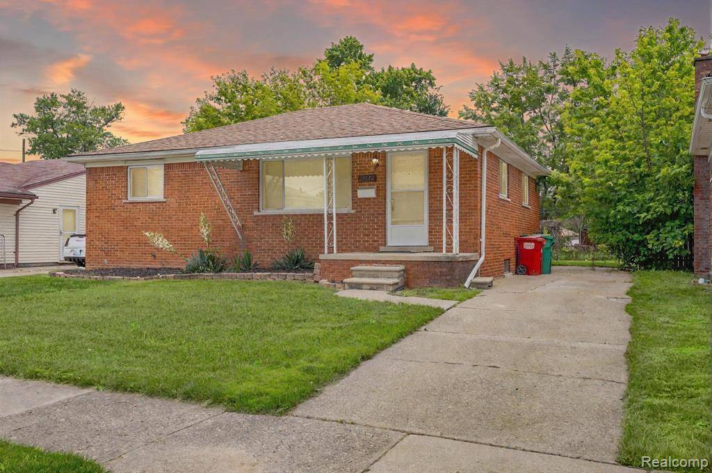 Eastpointe, MI 48021,23320 Beechwood Avenue