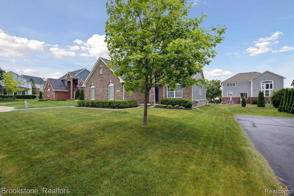 Independence Twp, MI 48346,7422 S Village Drive