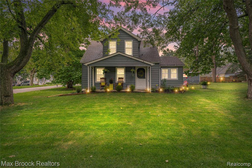 West Bloomfield Twp, MI 48324,3705 Sancroft Avenue