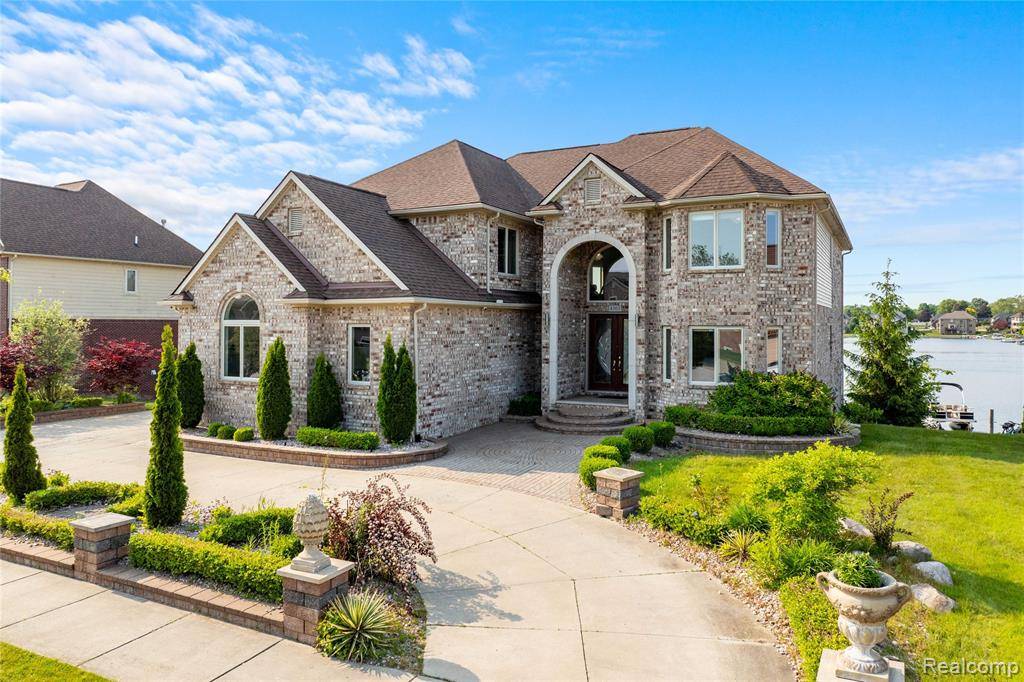 Shelby Twp, MI 48316,4303 S Lake Lane