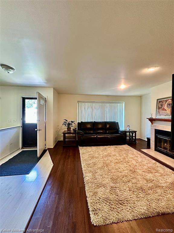 Farmington Hills, MI 48336,31441 Orchard Brook Court