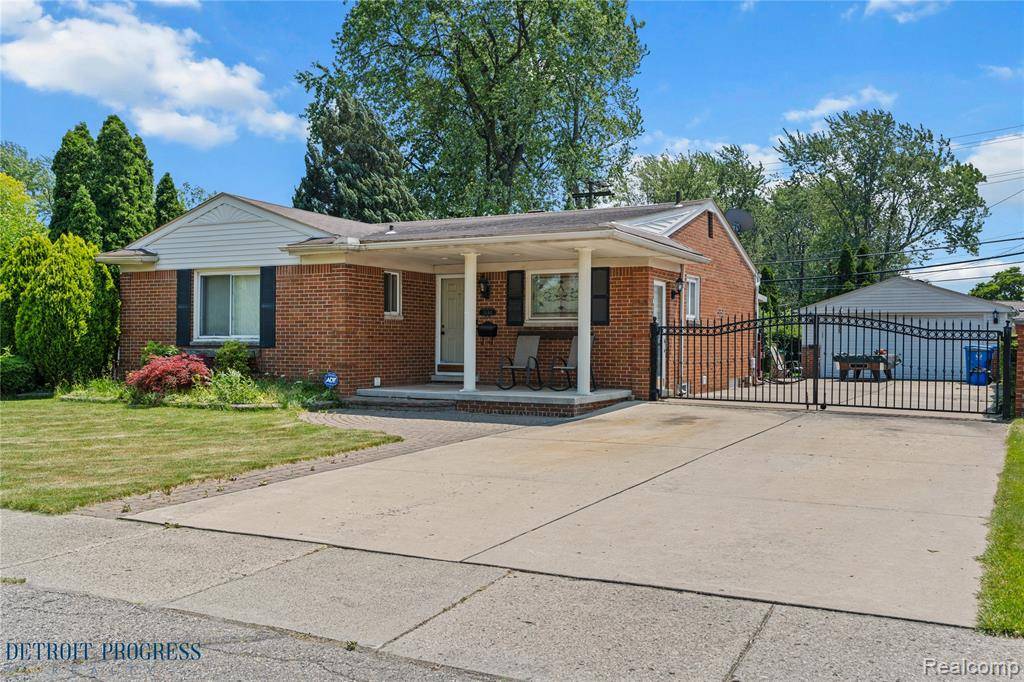 Dearborn Heights, MI 48127,26411 W Warren Street