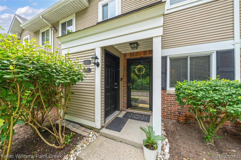 Farmington Hills, MI 48334,31514 Orchard Creek