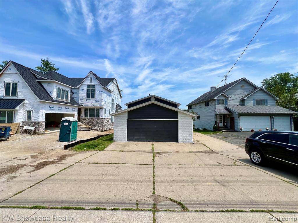 Commerce Twp, MI 48382,1869 Union Lake Road