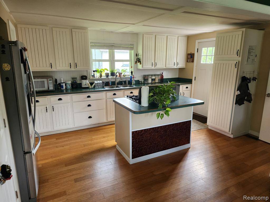Goodland Twp, MI 48444,6799 Armstrong Road