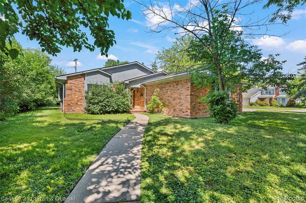 Dearborn Heights, MI 48125,5620 Kaufman Street