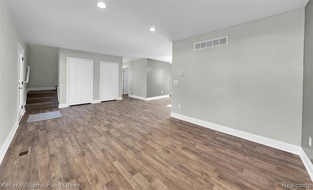 Hazel Park, MI 48030,23858 Vassar Avenue