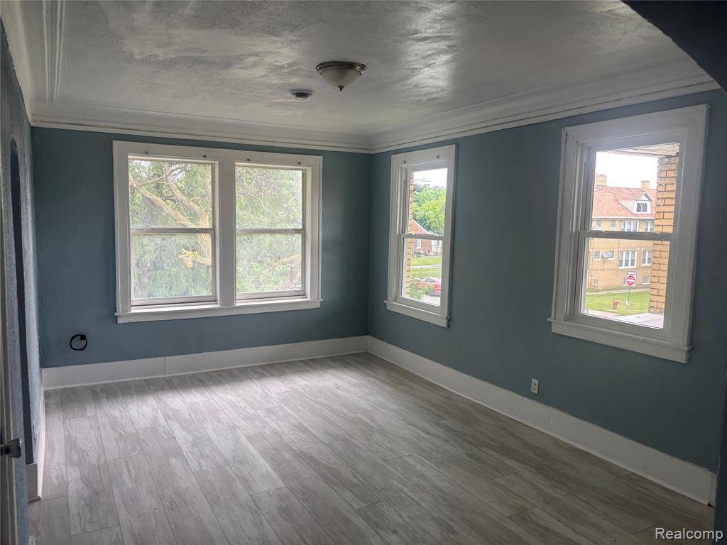 Detroit, MI 48238,13641 La Salle Boulevard 6