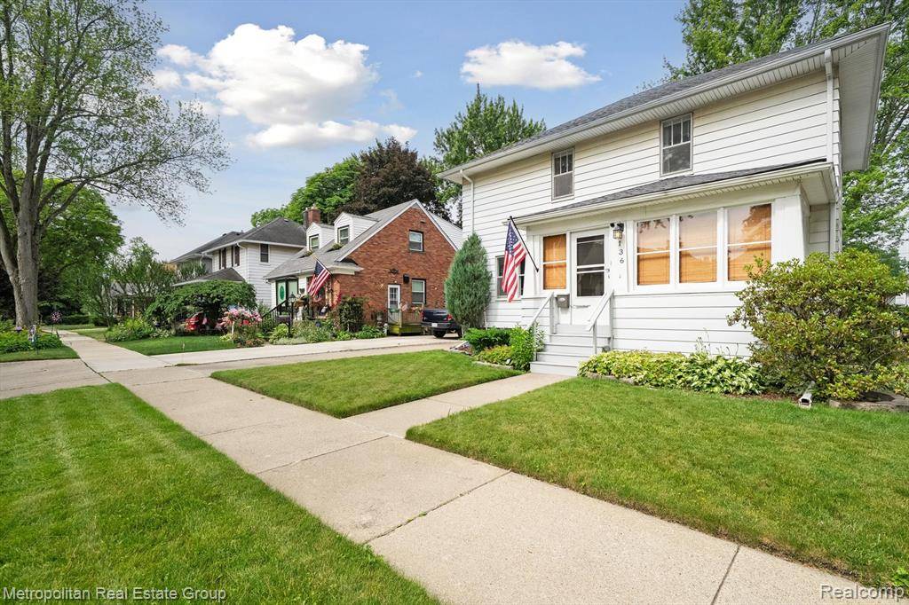Mt. Clemens, MI 48043,136 S Highland Street