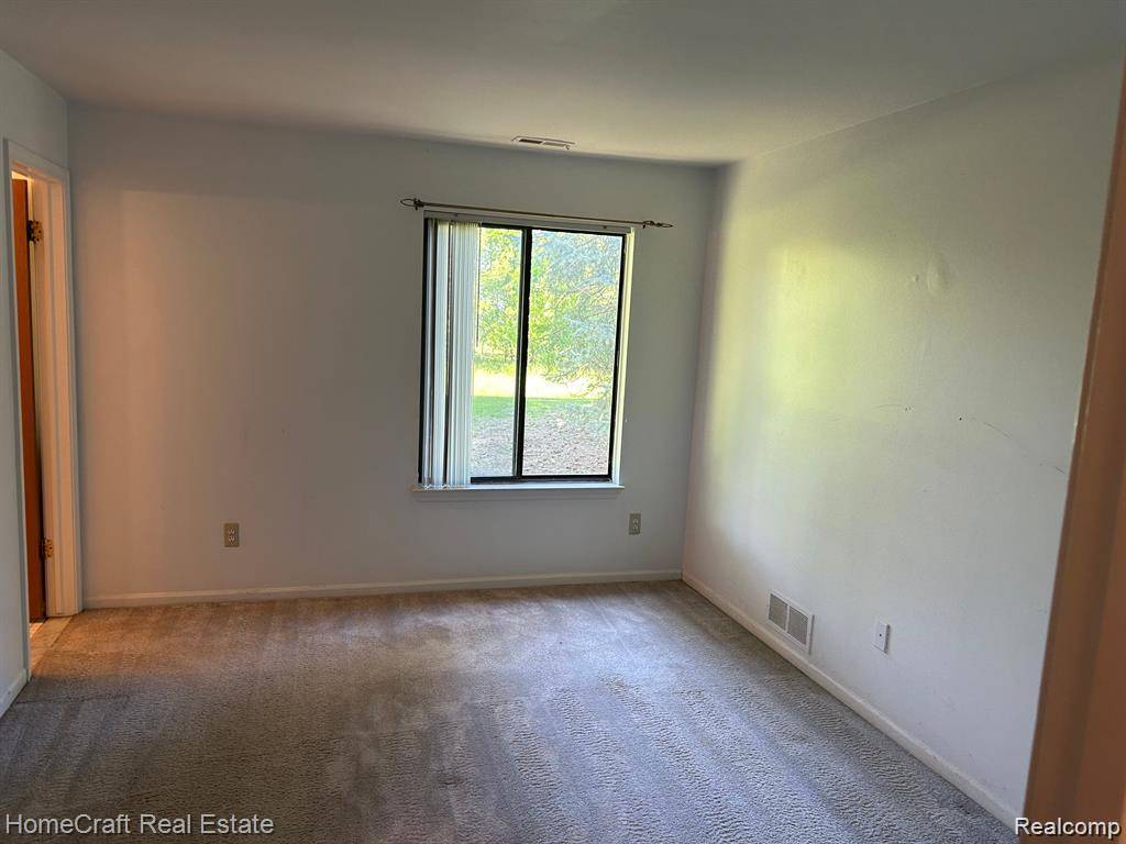 Canton Twp, MI 48187,42808 Lilley Pointe Drive