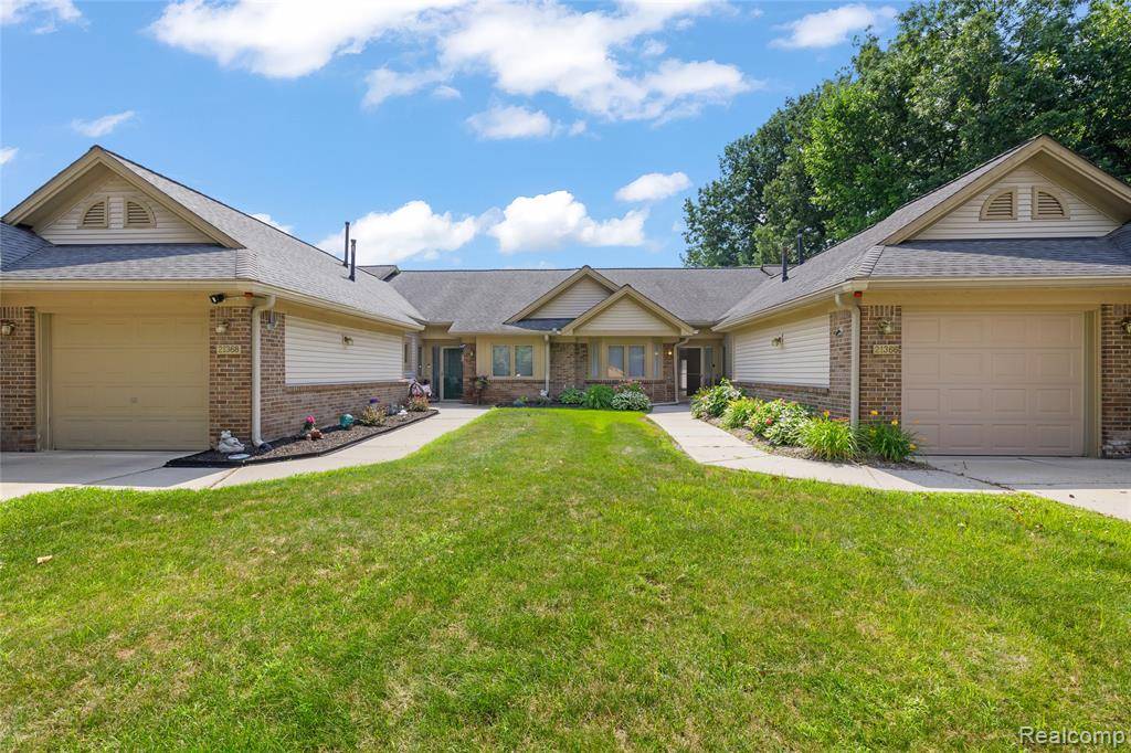 Farmington Hills, MI 48336,21366 Mulberry Court