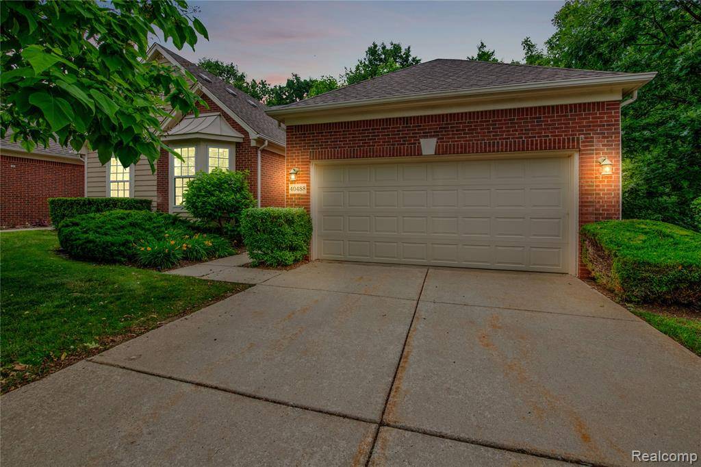 Novi, MI 48377,40488 Lenox Park Drive