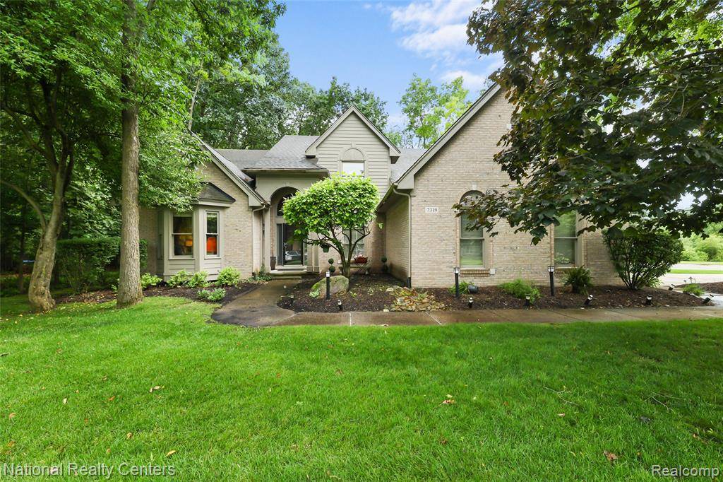 West Bloomfield Twp, MI 48323,7319 Autumn Hill Drive