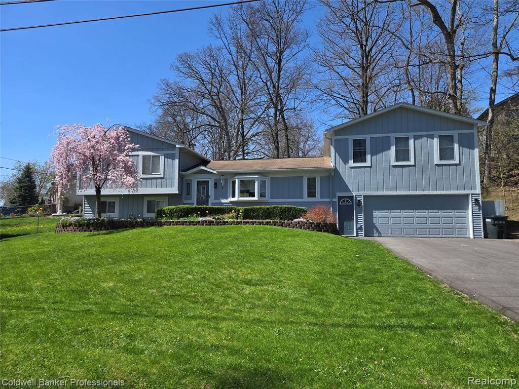 Independence Twp, MI 48346,5885 Rockcroft Boulevard
