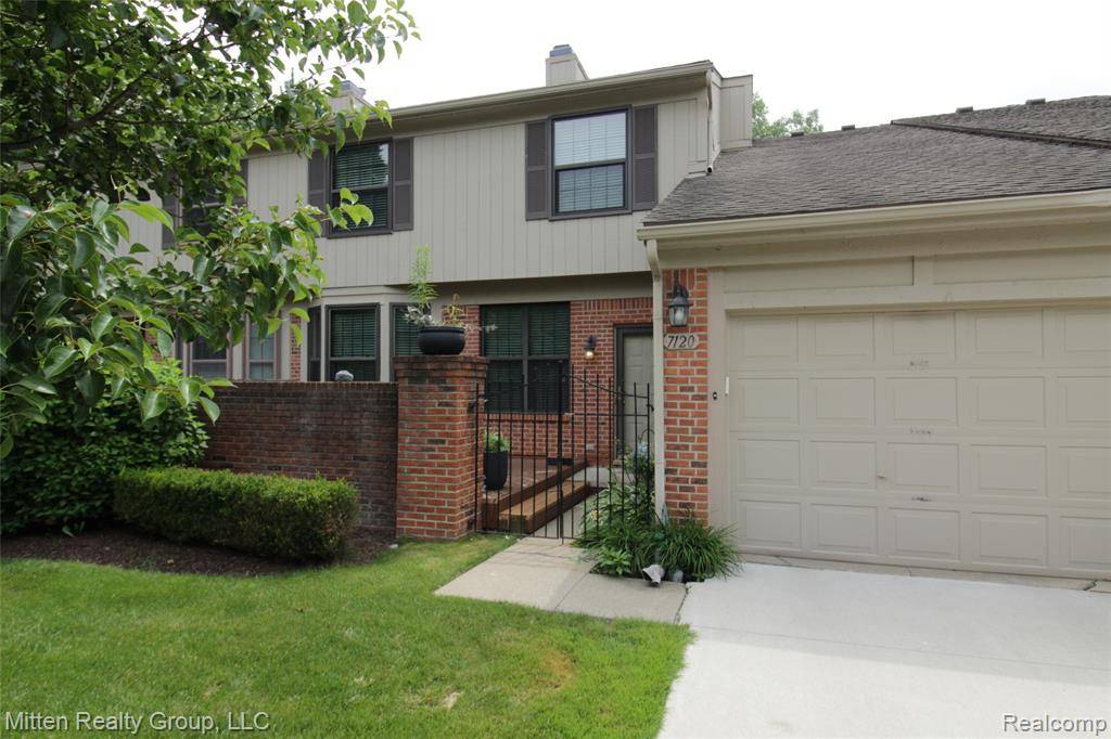 West Bloomfield Twp, MI 48322,7120 Nottingham Court