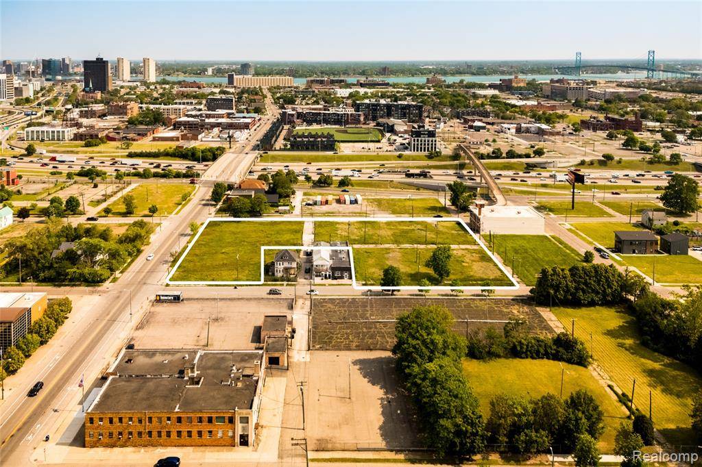 Detroit, MI 48216,2641 Trumbull Street