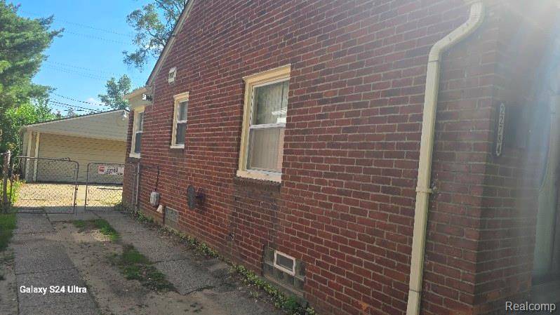 Detroit, MI 48223,22784 N KANE