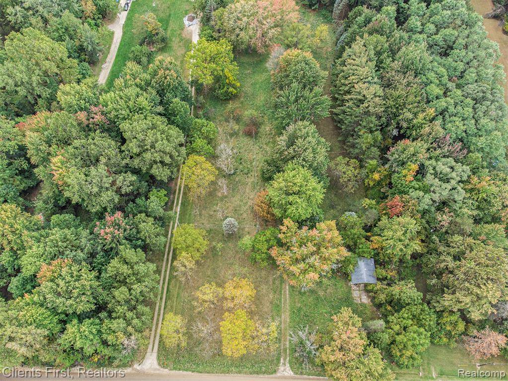 Canton Twp, MI 48187,7655 KOPPERNICK Road