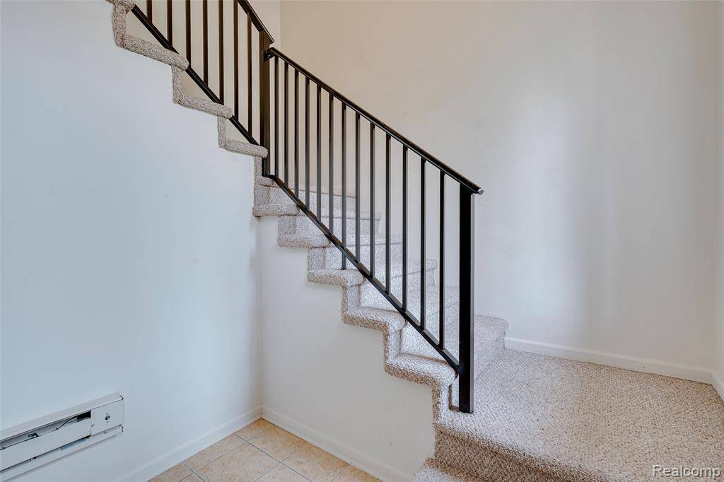 Northville Twp, MI 48168,16897 CARRIAGE Way