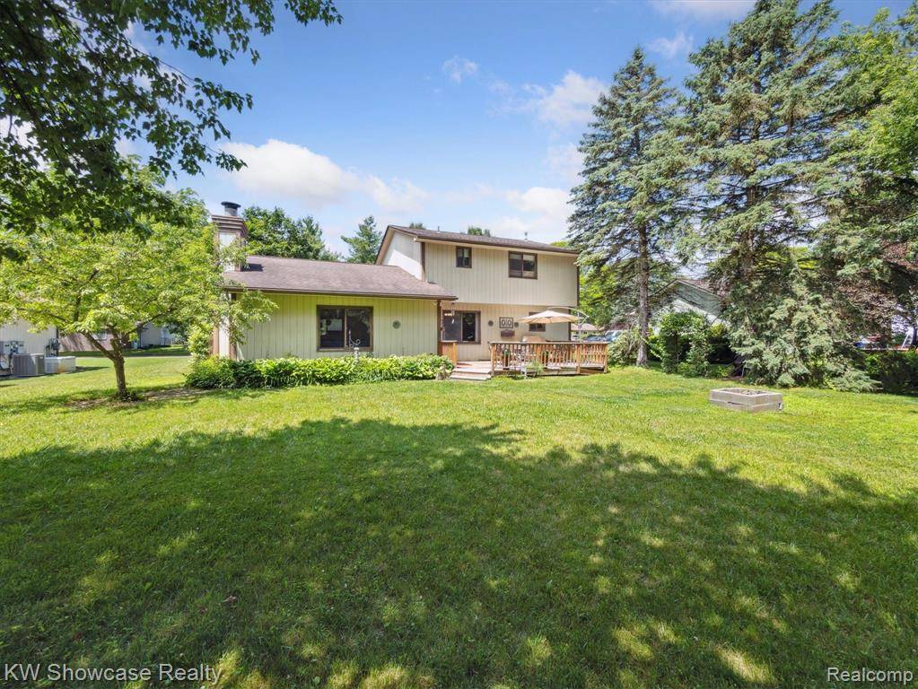 Commerce Twp, MI 48382,5224 Kristi Lane