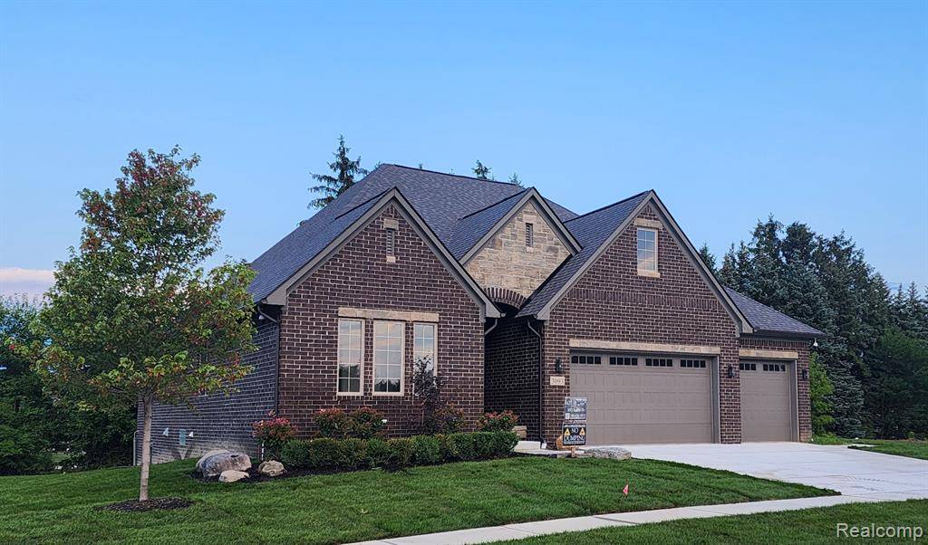 Rochester Hills, MI 48307,3093 Raffler Drive