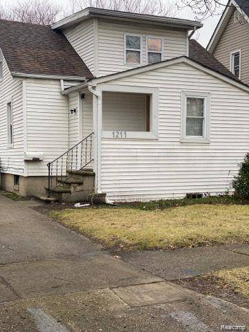 Hazel Park, MI 48030,1211 E MADGE Avenue