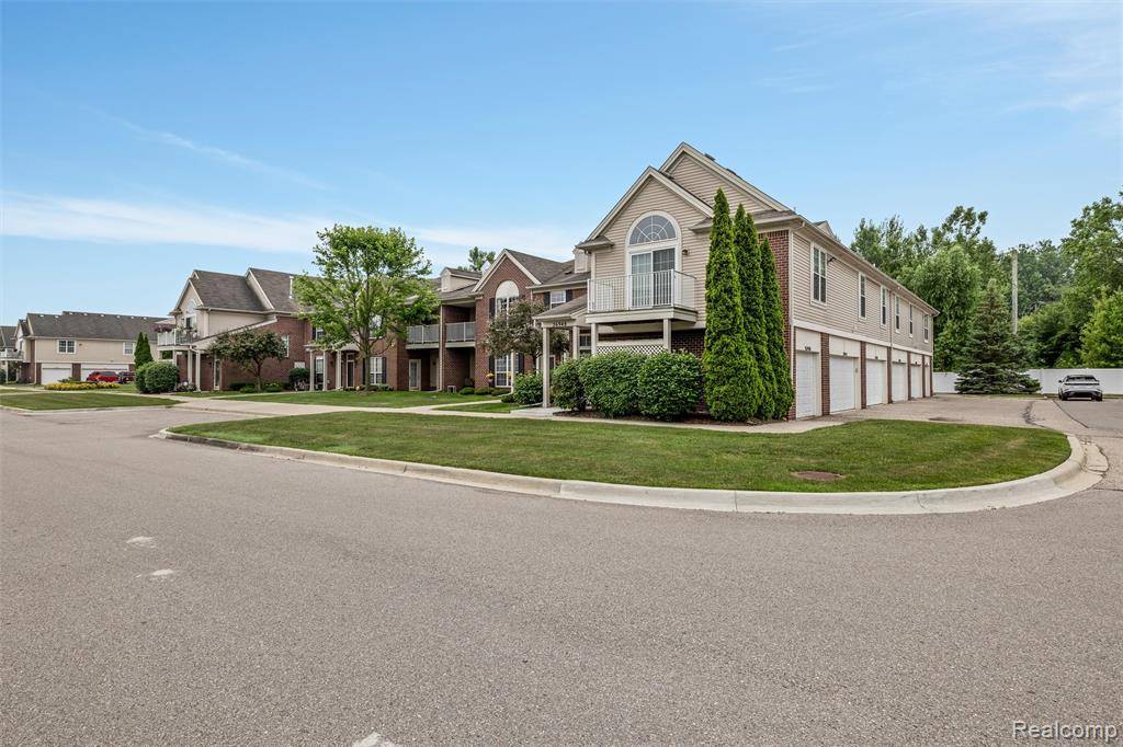 Harrison Twp, MI 48045,26952 Carrington Place