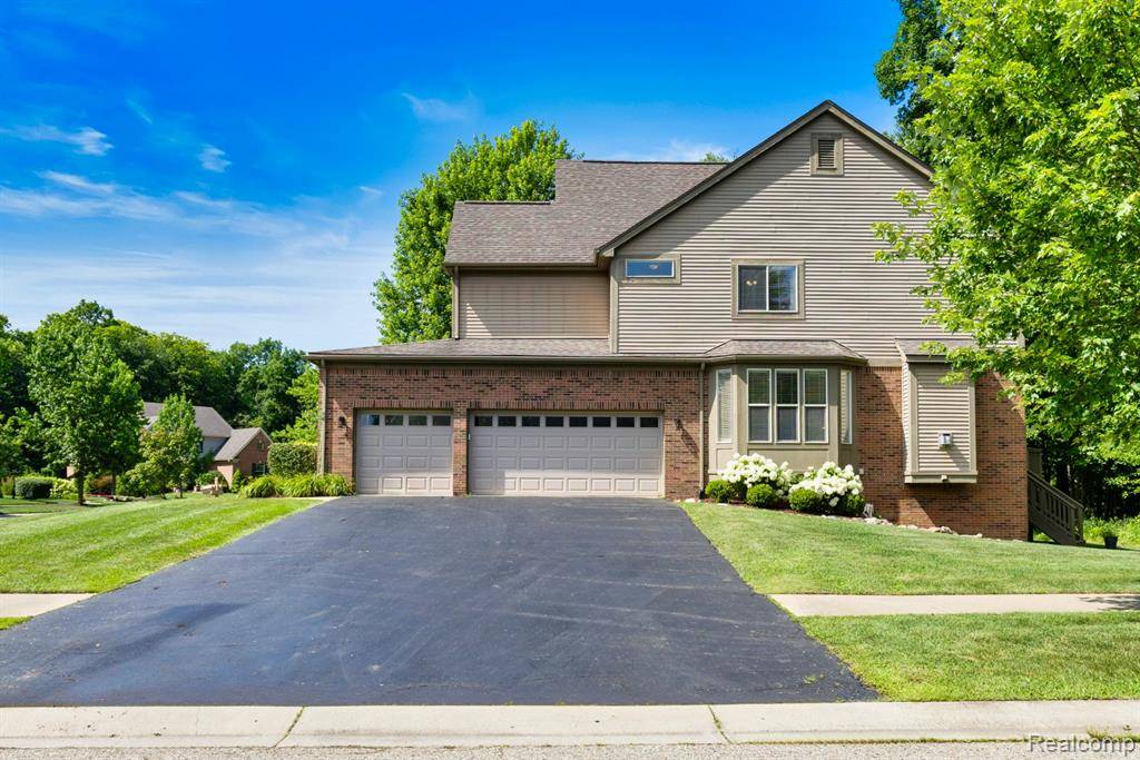 Commerce Twp, MI 48382,5634 Plantation Drive