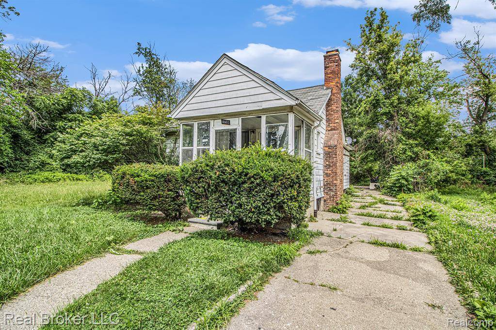 Detroit, MI 48223,13576 Warwick Street