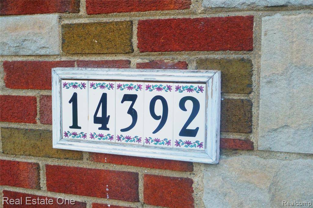 Detroit, MI 48223,14392 Warwick Street