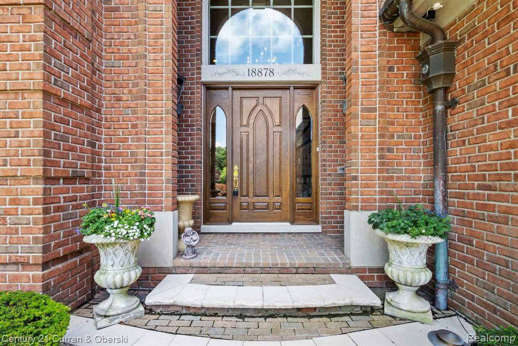 Northville, MI 48168,18878 Oak Leaf Lane