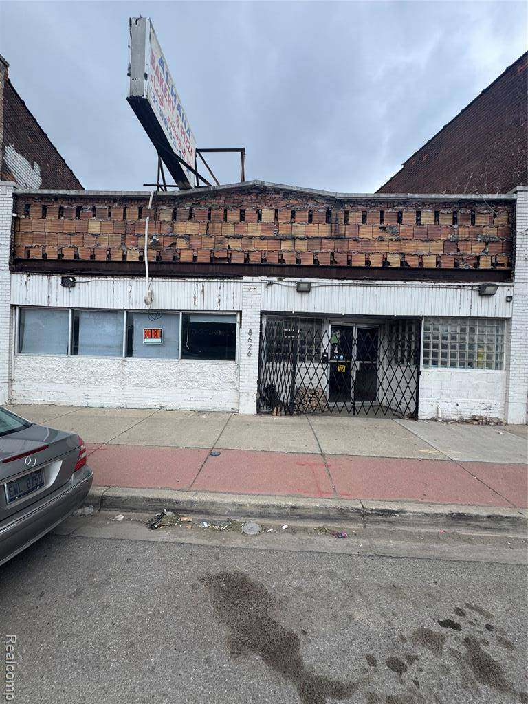 Detroit, MI 48210,8626 Michigan Avenue