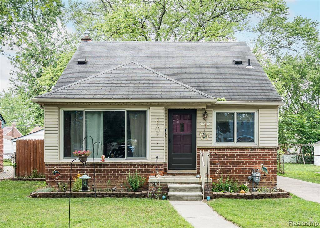 Redford Twp, MI 48239,9573 Fenton