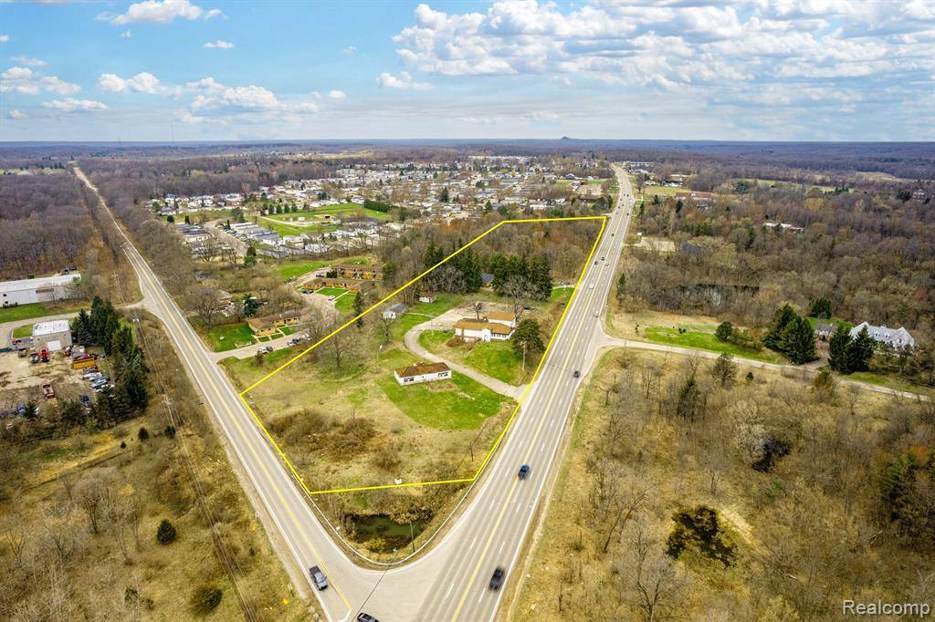 Springfield Twp, MI 48350,10685 DIXIE Highway