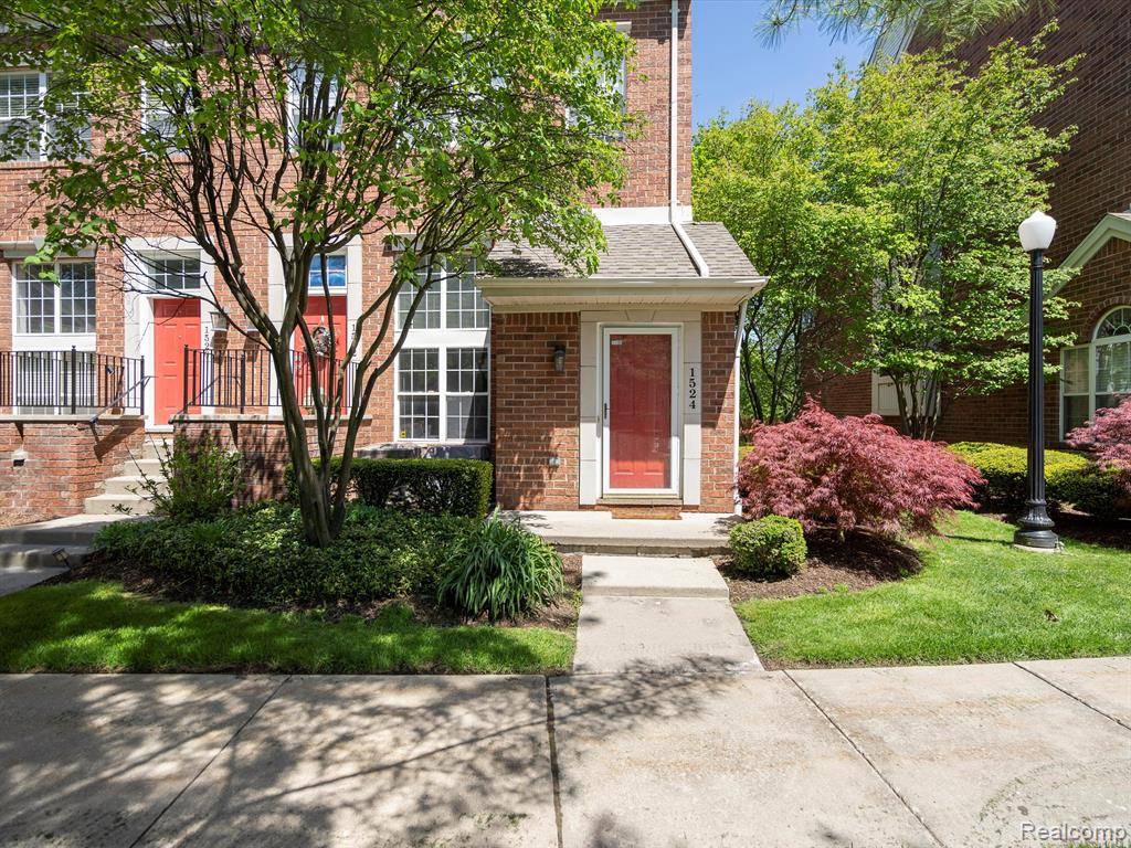 Royal Oak, MI 48067,1524 MARYLAND CLUB Drive
