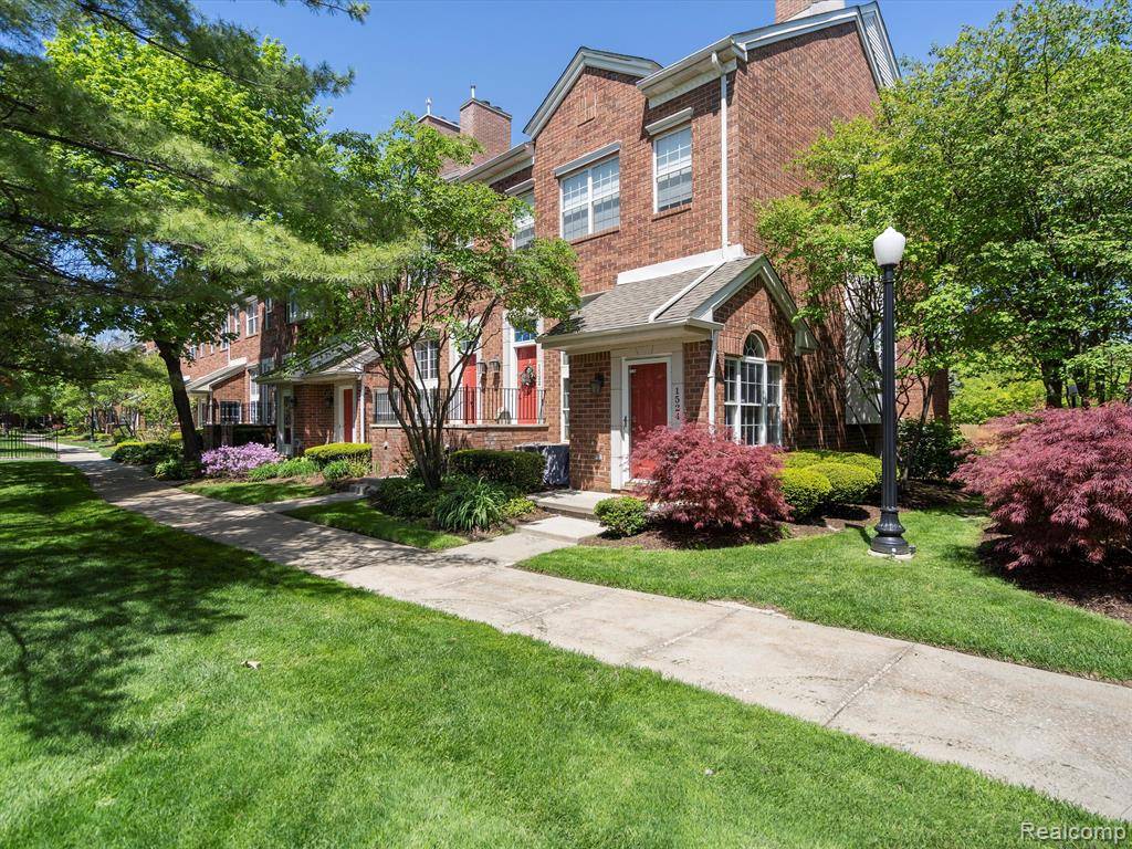 Royal Oak, MI 48067,1524 MARYLAND CLUB Drive
